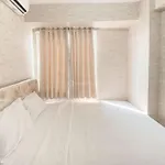 Modern Look 2Br At Bassura City Apartment By Travelio