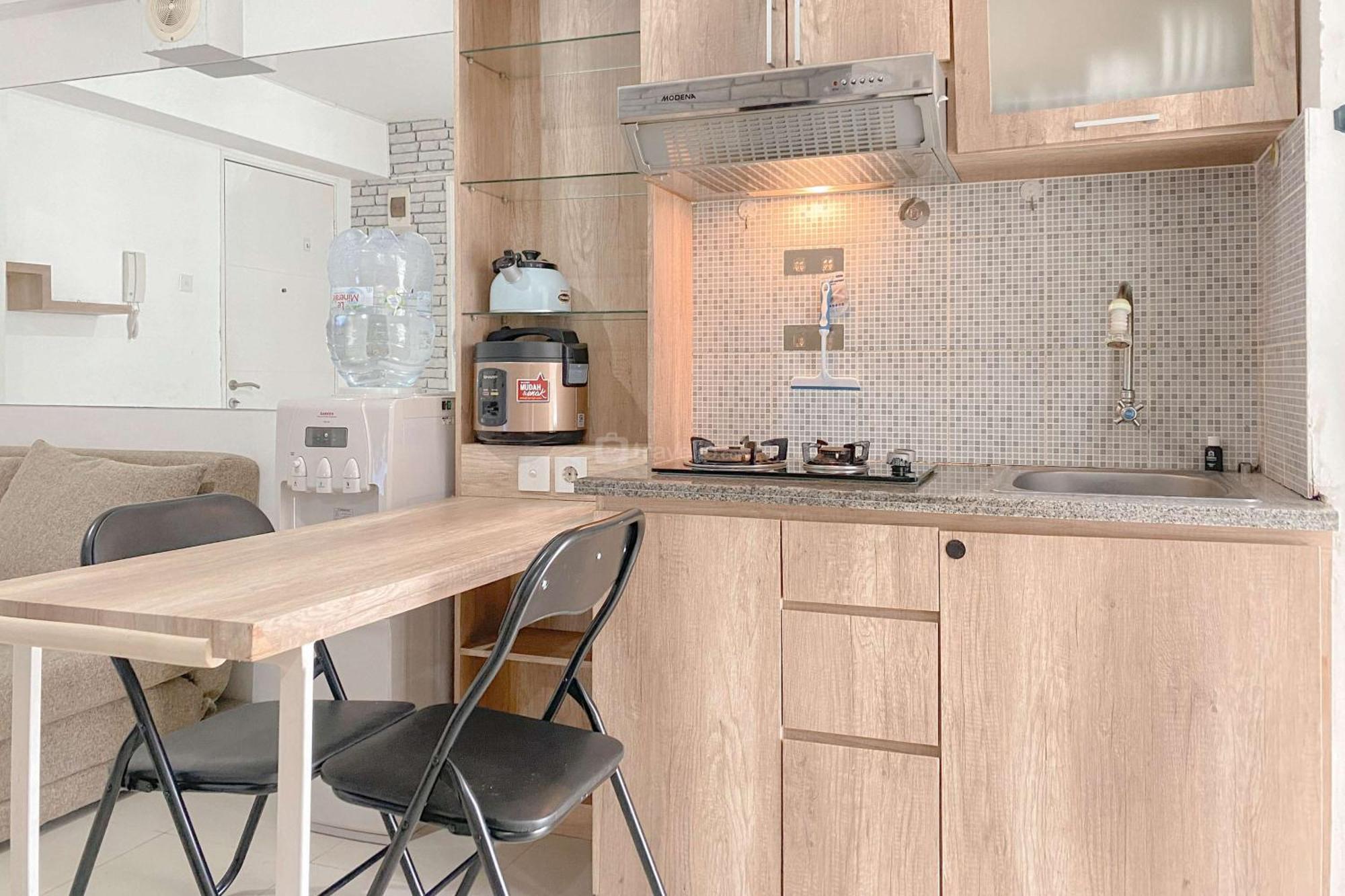 Pangsapuri Modern Look 2br At Bassura By Travelio Jakarta