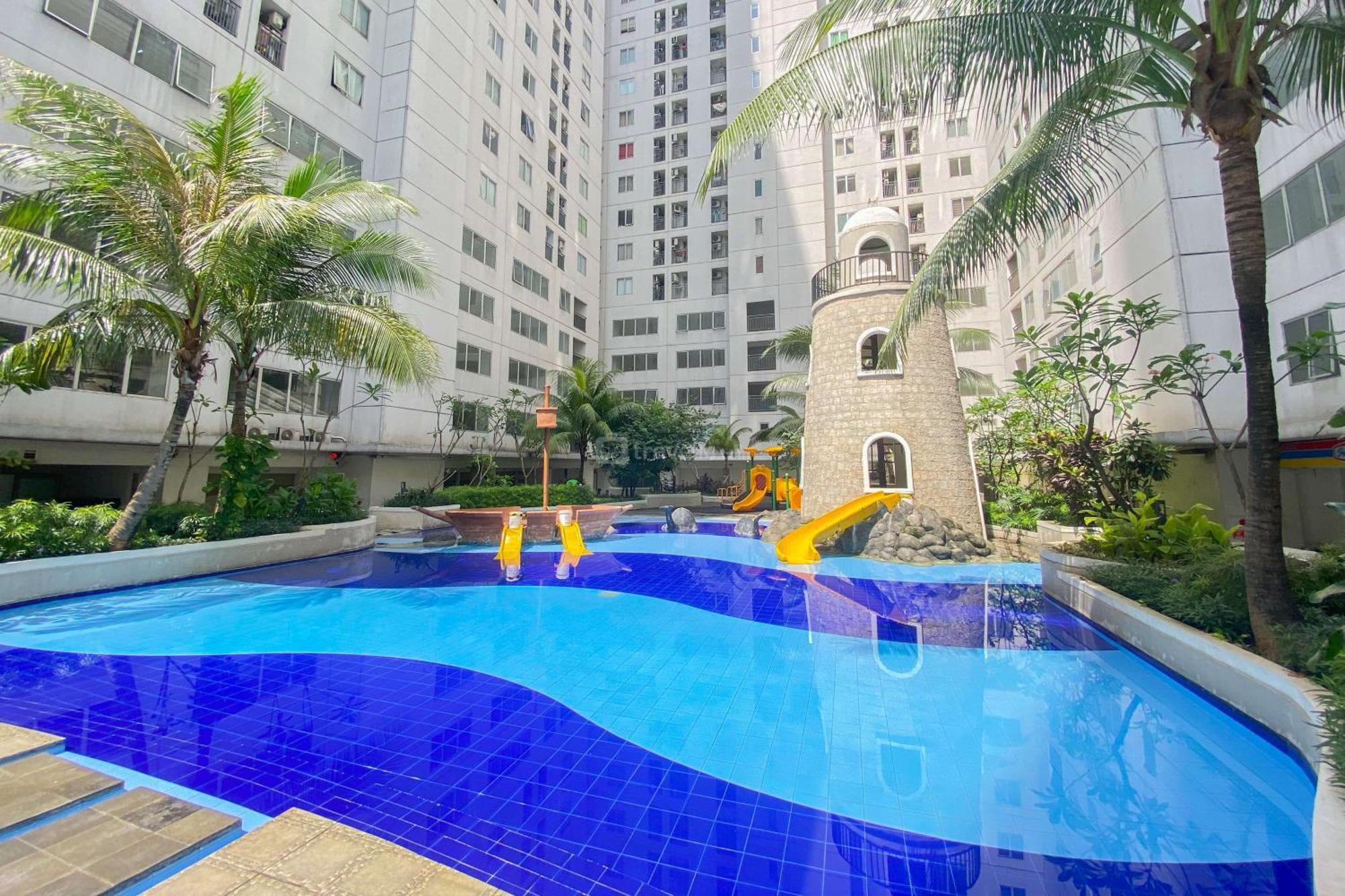 Modern Look 2br At Bassura By Travelio Jakarta